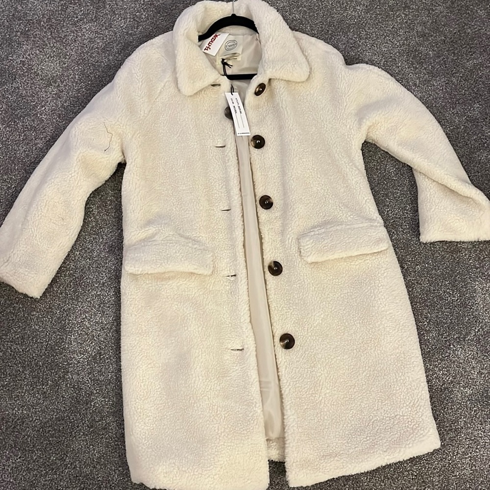 Teddy jacket. Never worn. Cream. Comfortable and not itchy. Tags still on.